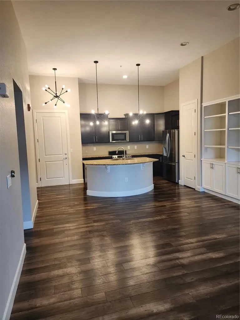 301 Inverness Way Englewood CO 80112