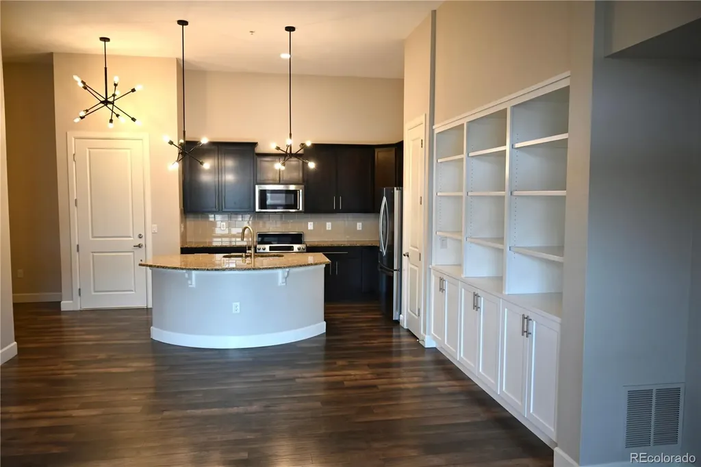 301 Inverness Way Englewood CO 80112