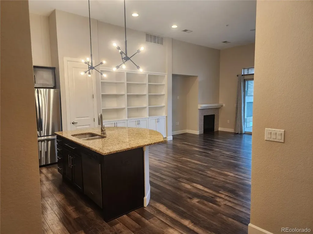 301 Inverness Way Englewood CO 80112