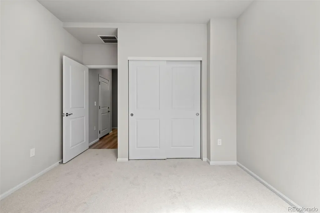 5126 N Quemoy Court Aurora CO 80019
