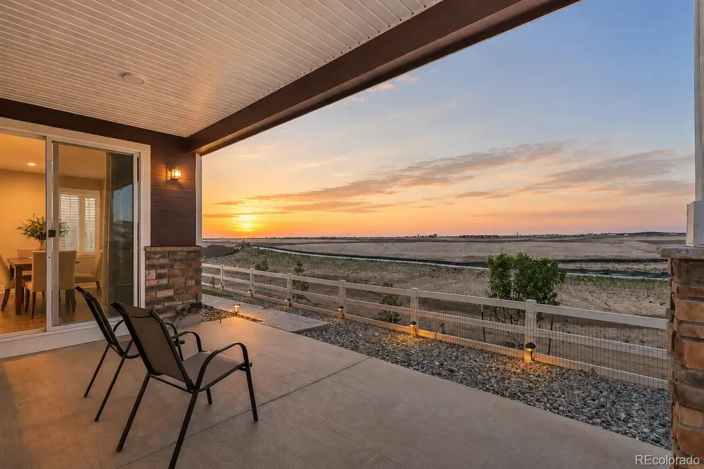 5126 N Quemoy Court Aurora CO 80019
