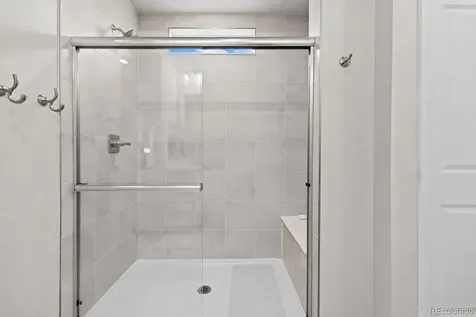 5126 N Quemoy Court Aurora CO 80019