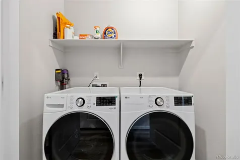 5126 N Quemoy Court Aurora CO 80019