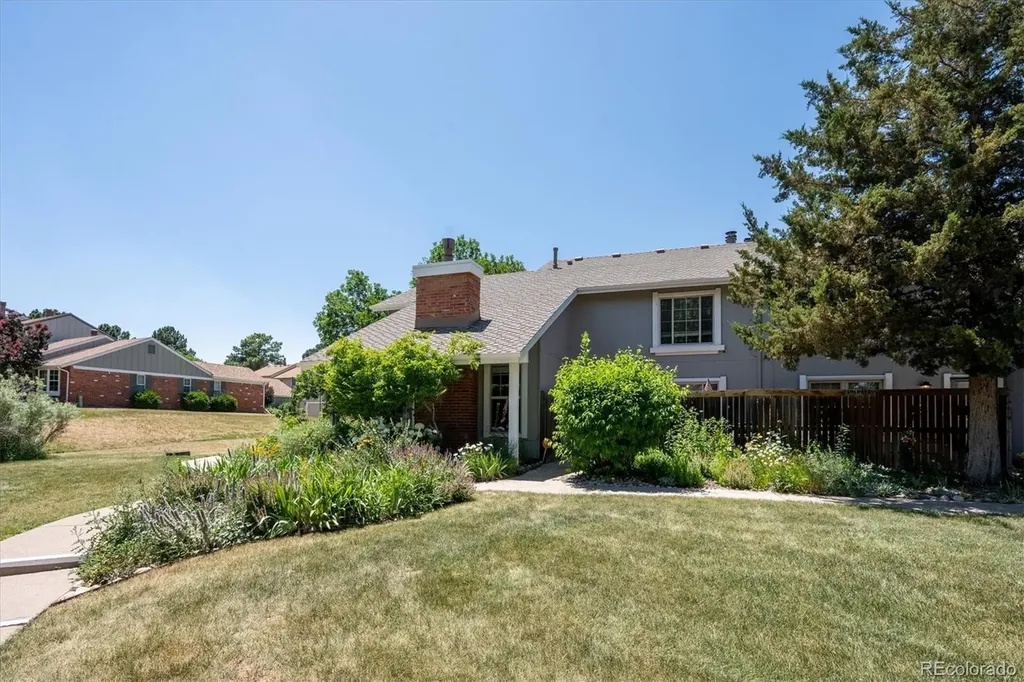 2682 E Easter Avenue Littleton CO 80122