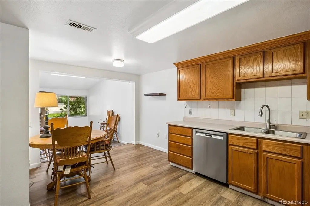 2682 E Easter Avenue Littleton CO 80122