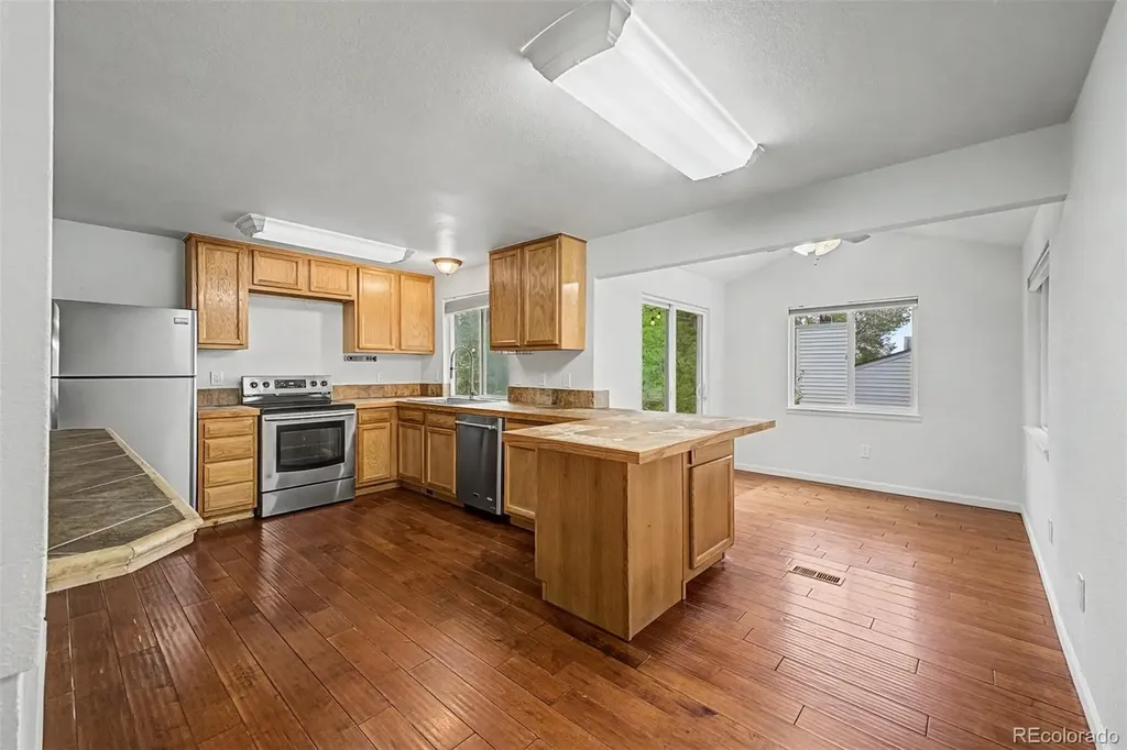6225 W 66th Avenue Arvada CO 80003