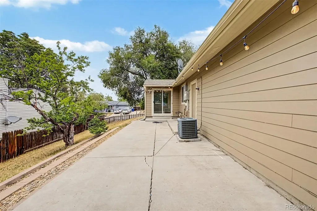6225 W 66th Avenue Arvada CO 80003