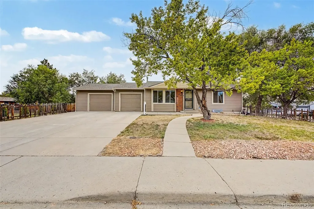 6225 W 66th Avenue Arvada CO 80003