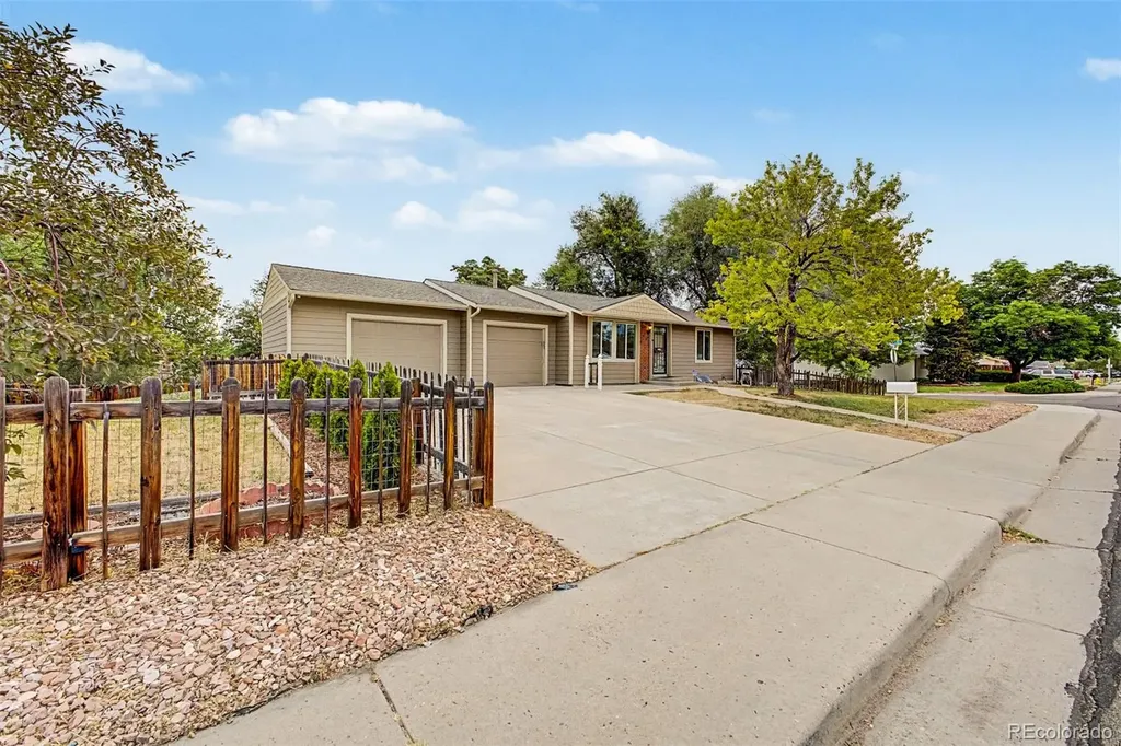 6225 W 66th Avenue Arvada CO 80003
