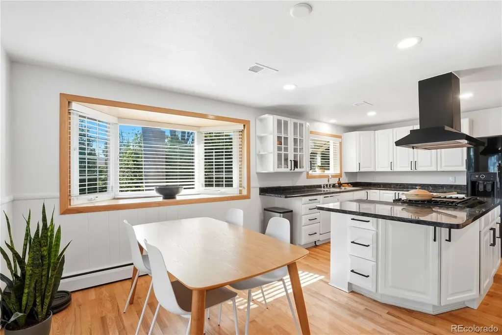 2779 S Meade Street Denver CO 80236
