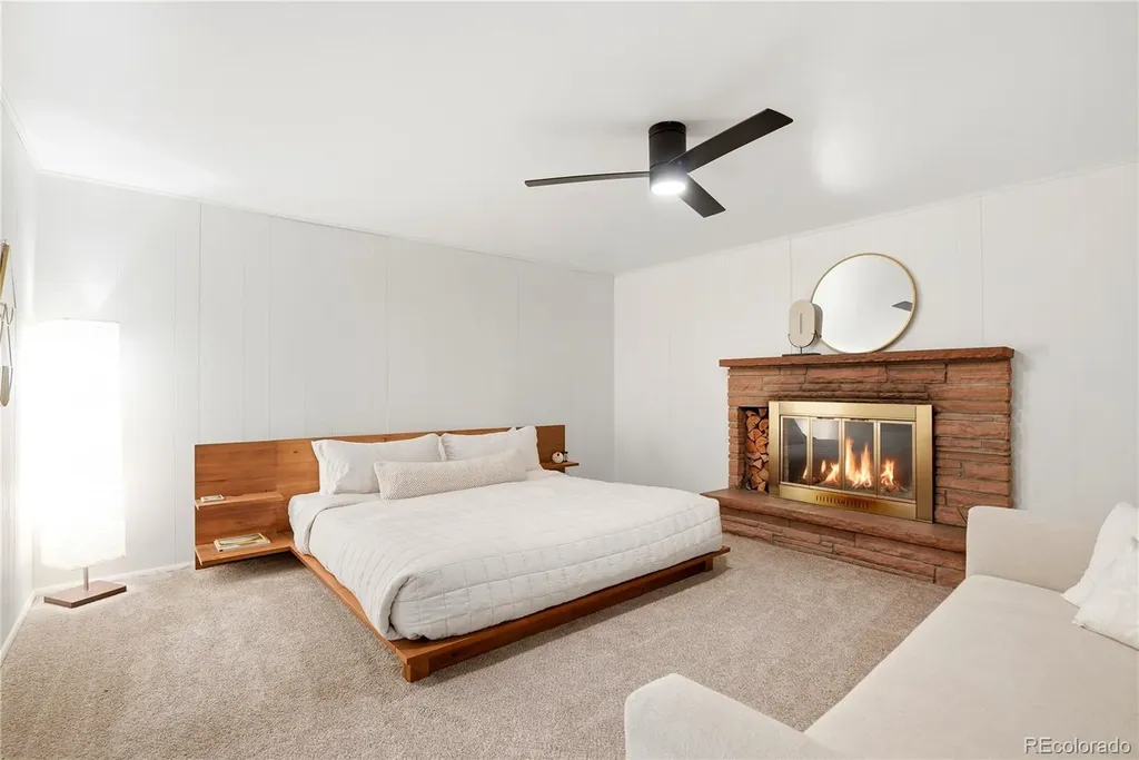 2779 S Meade Street Denver CO 80236