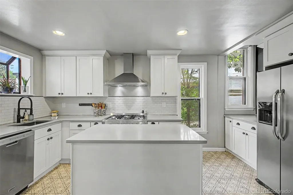 1241 York Street Denver CO 80206