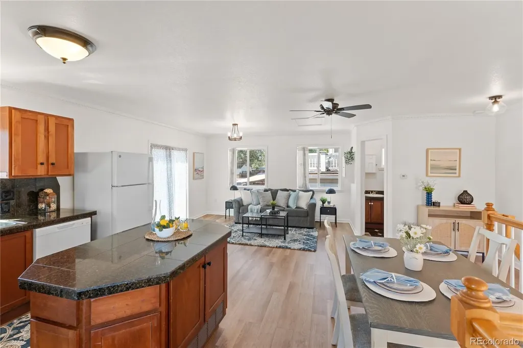 45 S Meade Street Denver CO 80219