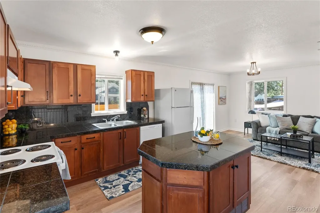 45 S Meade Street Denver CO 80219