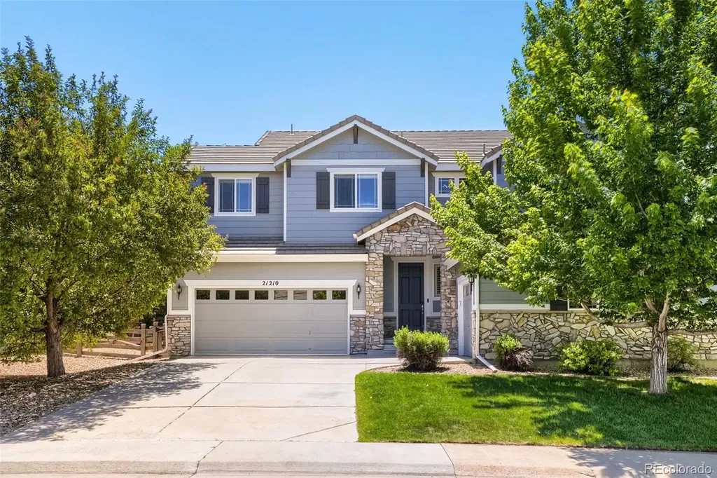 21210 E Bellewood Drive Aurora CO 80015
