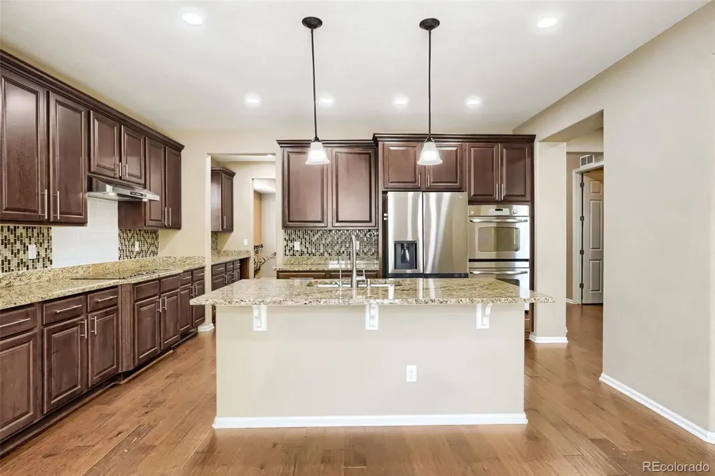 21210 E Bellewood Drive Aurora CO 80015