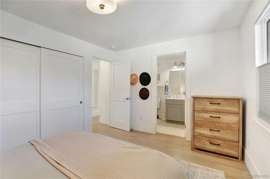 350 Hudson Street Denver CO 80220