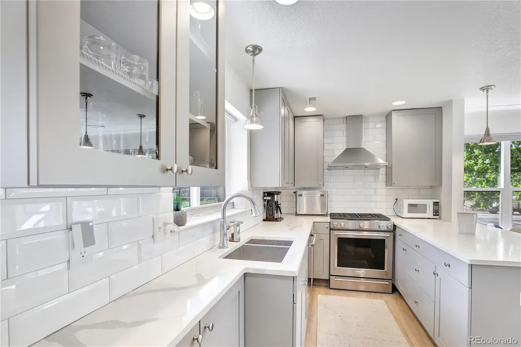 350 Hudson Street Denver CO 80220