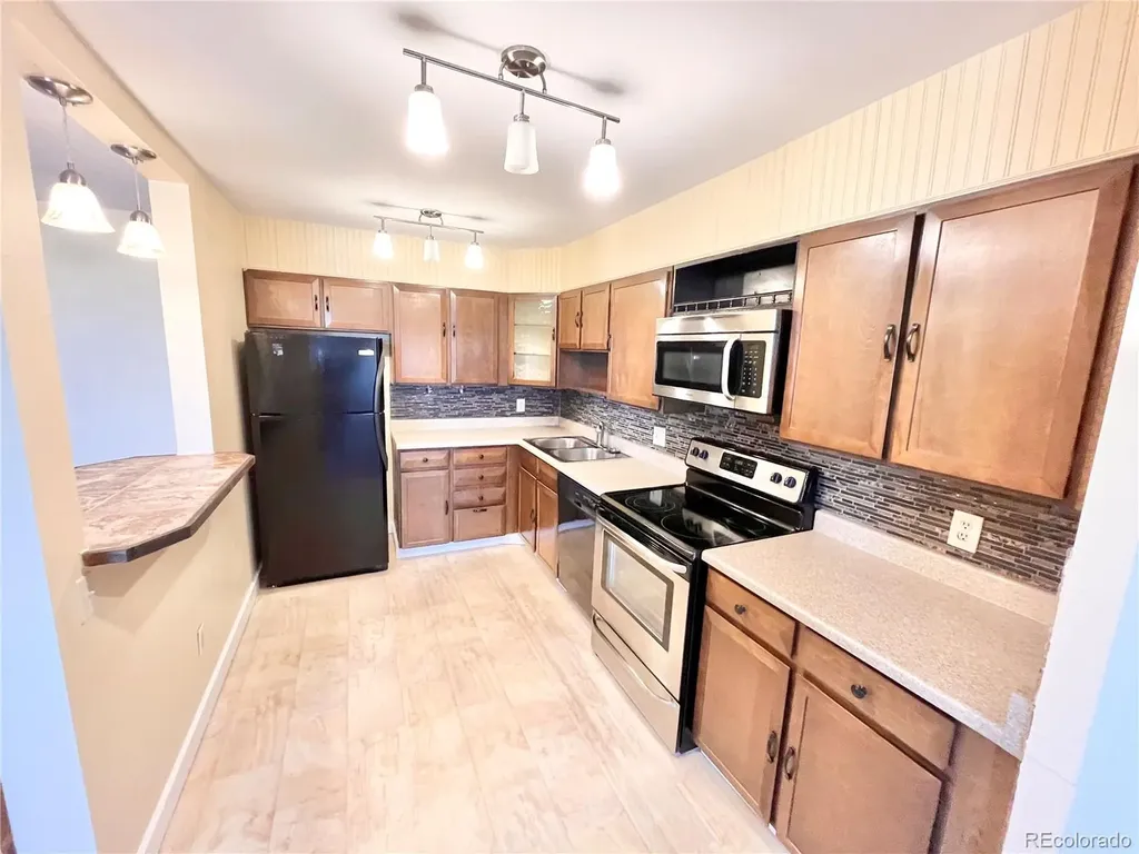 9335 E Center Avenue Denver CO 80247