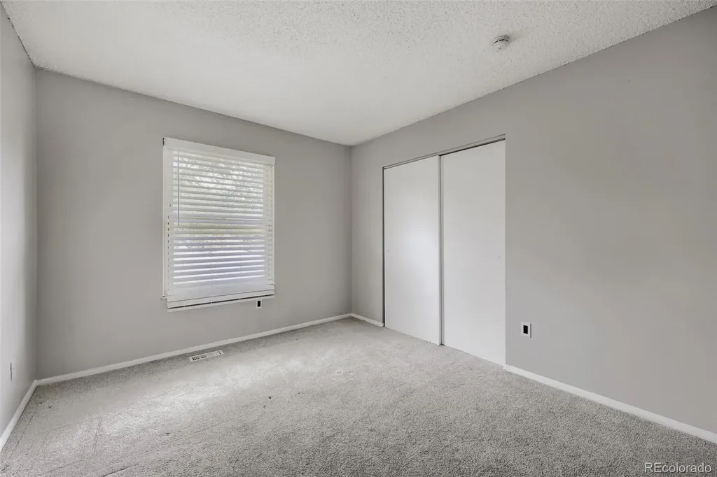 1852 E 99th Avenue Thornton CO 80229
