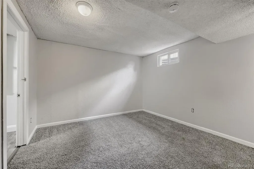 1852 E 99th Avenue Thornton CO 80229