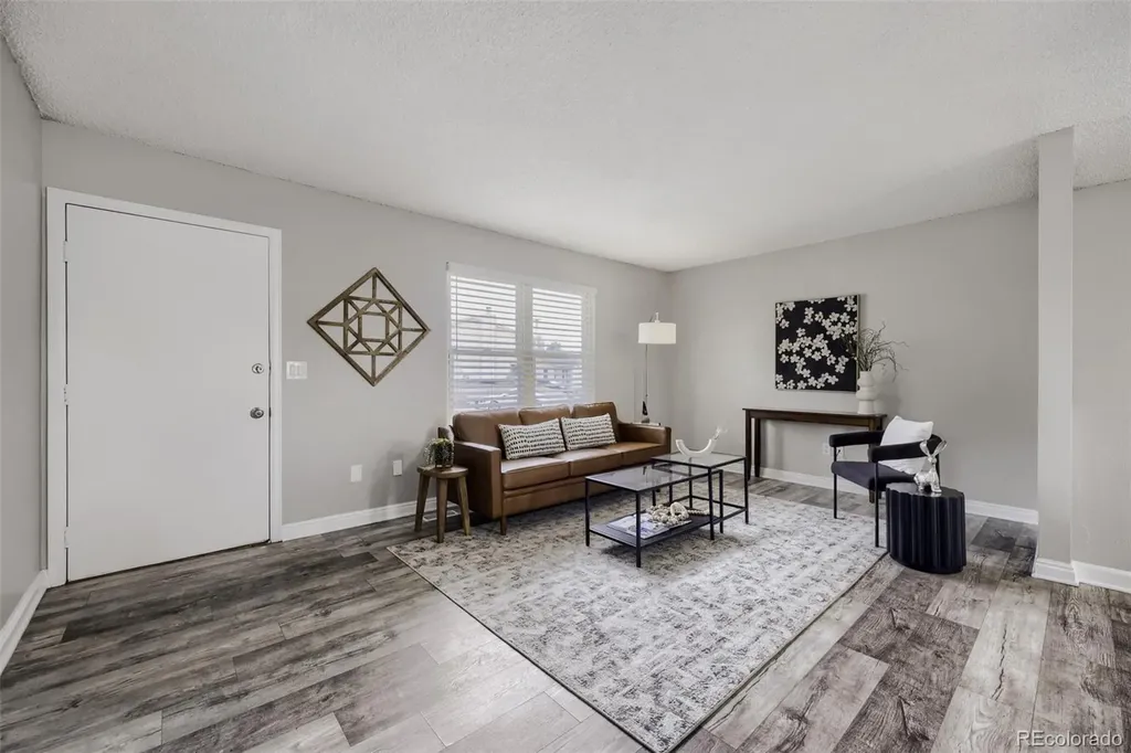 1852 E 99th Avenue Thornton CO 80229