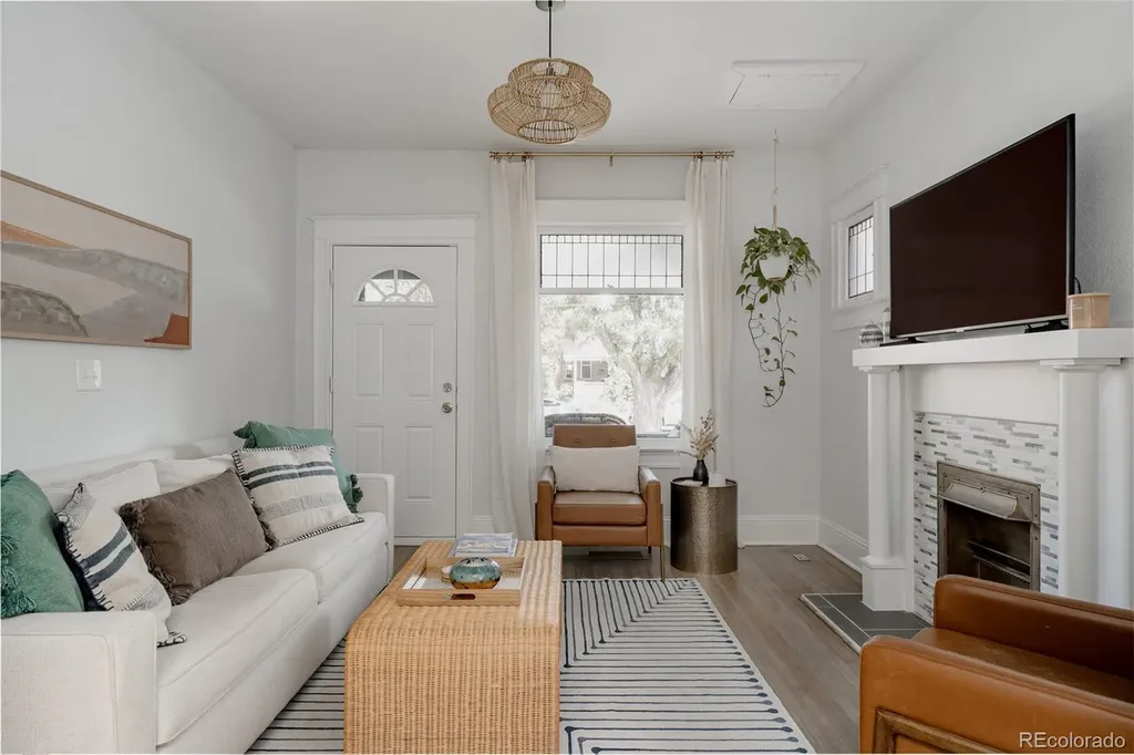 863 S Pearl Street Denver CO 80209