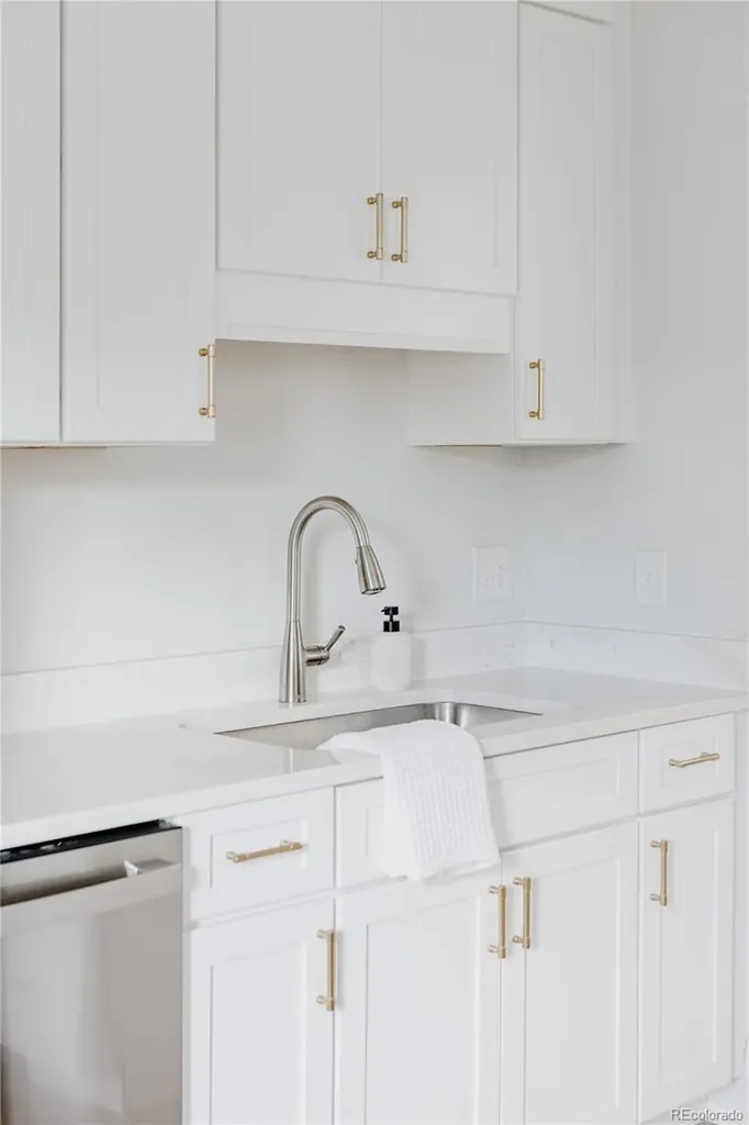 863 S Pearl Street Denver CO 80209