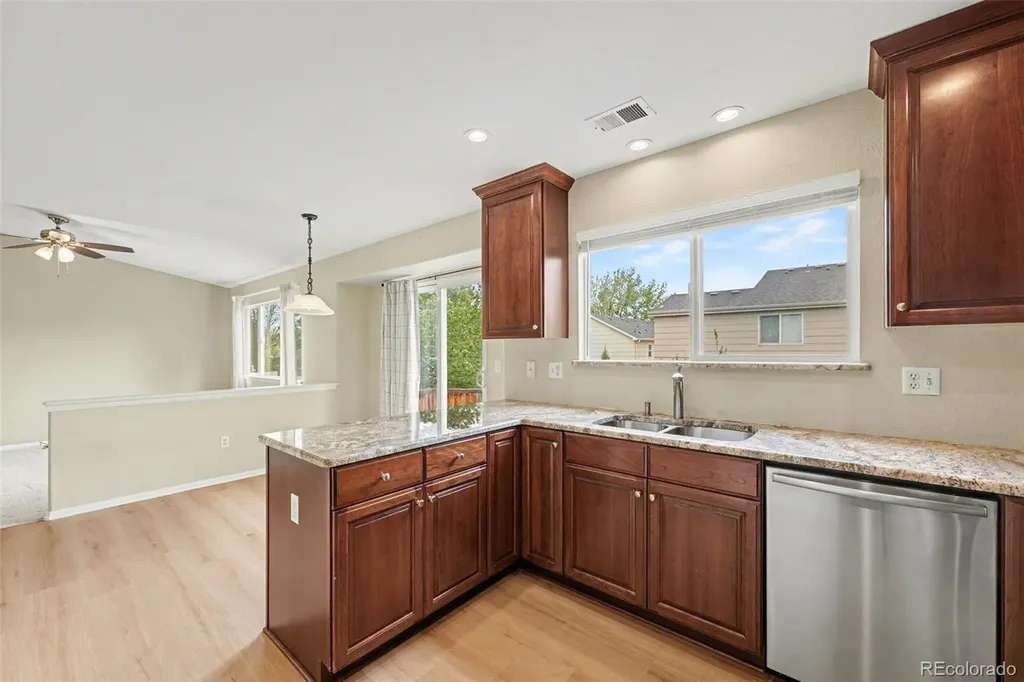 9771 Moss Rose Circle Highlands Ranch CO 80129