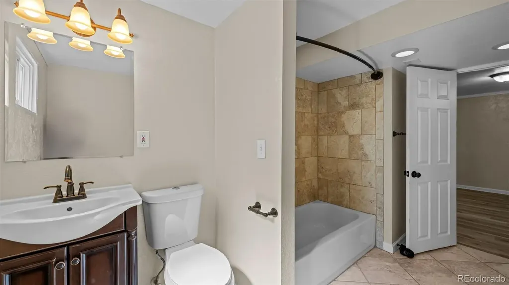 1523 Saratoga Drive Colorado Springs CO 80910