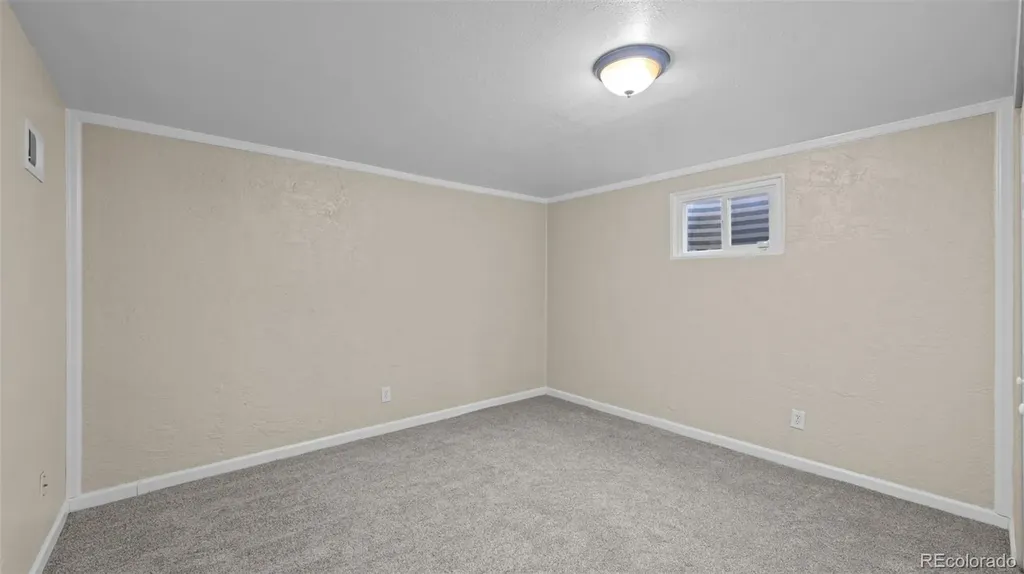 1523 Saratoga Drive Colorado Springs CO 80910