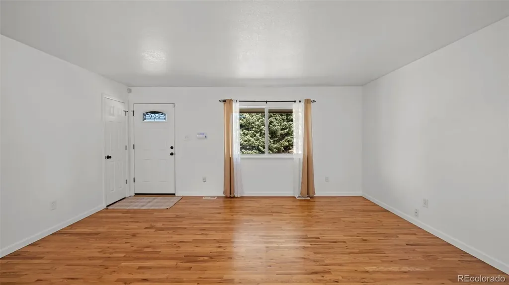 1523 Saratoga Drive Colorado Springs CO 80910