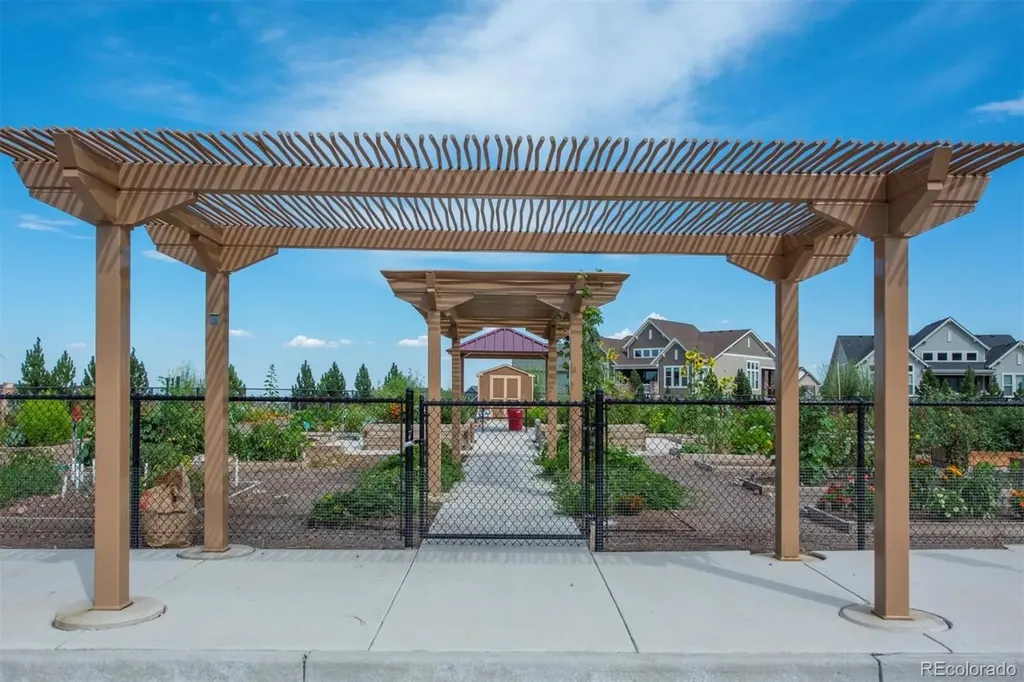 20017 W 95th Avenue Arvada CO 80007