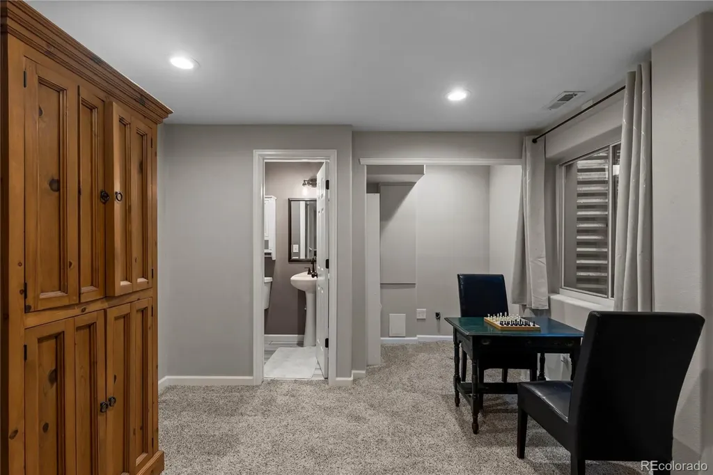 10250 Rotherwood Circle Highlands Ranch CO 80130