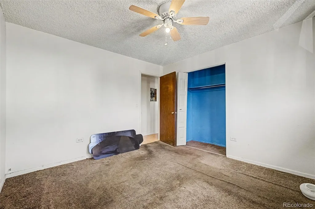 4593 S Lowell Boulevard Denver CO 80236