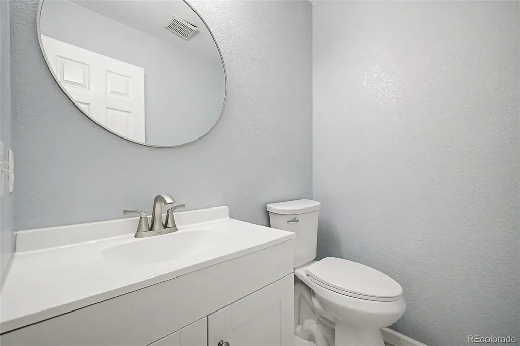 13856 Ivanhoe Street Thornton CO 80602