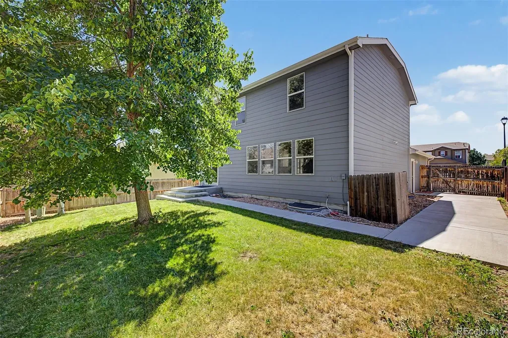 13856 Ivanhoe Street Thornton CO 80602