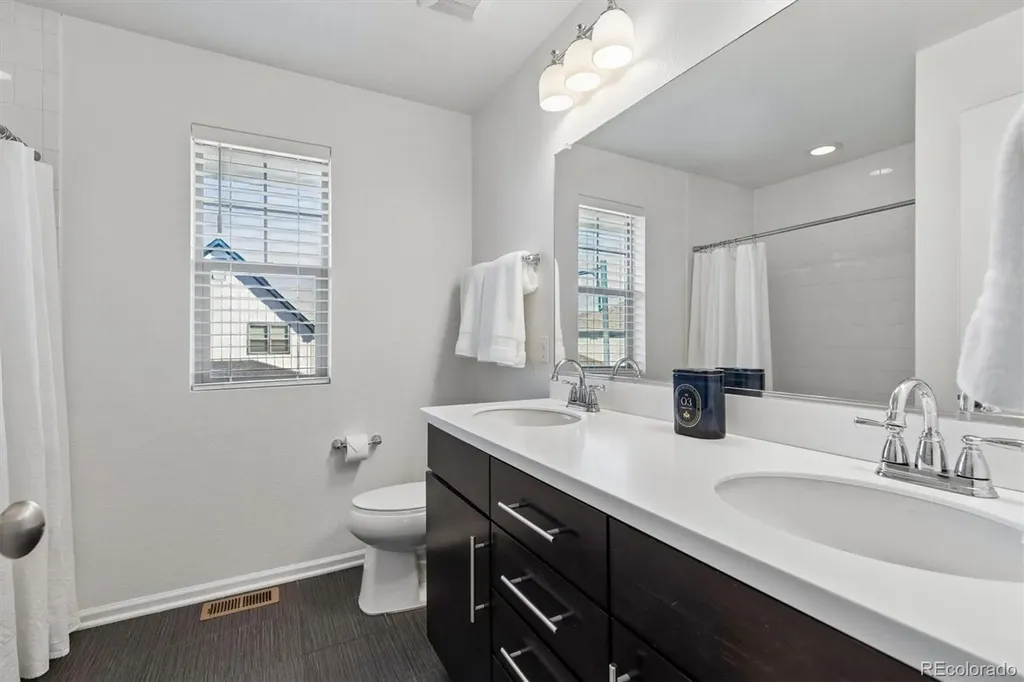 8448 E 49th Place Denver CO 80238