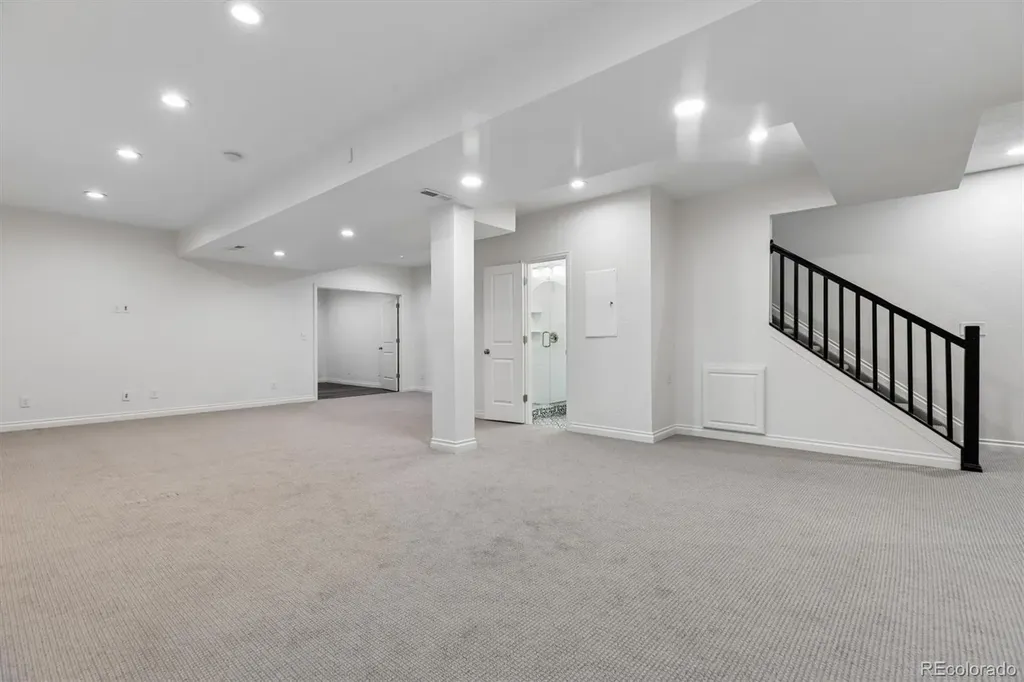 8448 E 49th Place Denver CO 80238