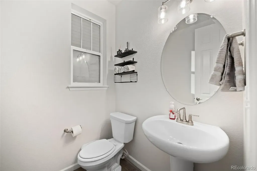 3888 Grand Baker Street Aurora CO 80019