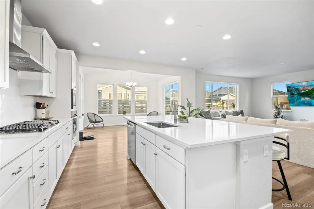 3888 Grand Baker Street Aurora CO 80019