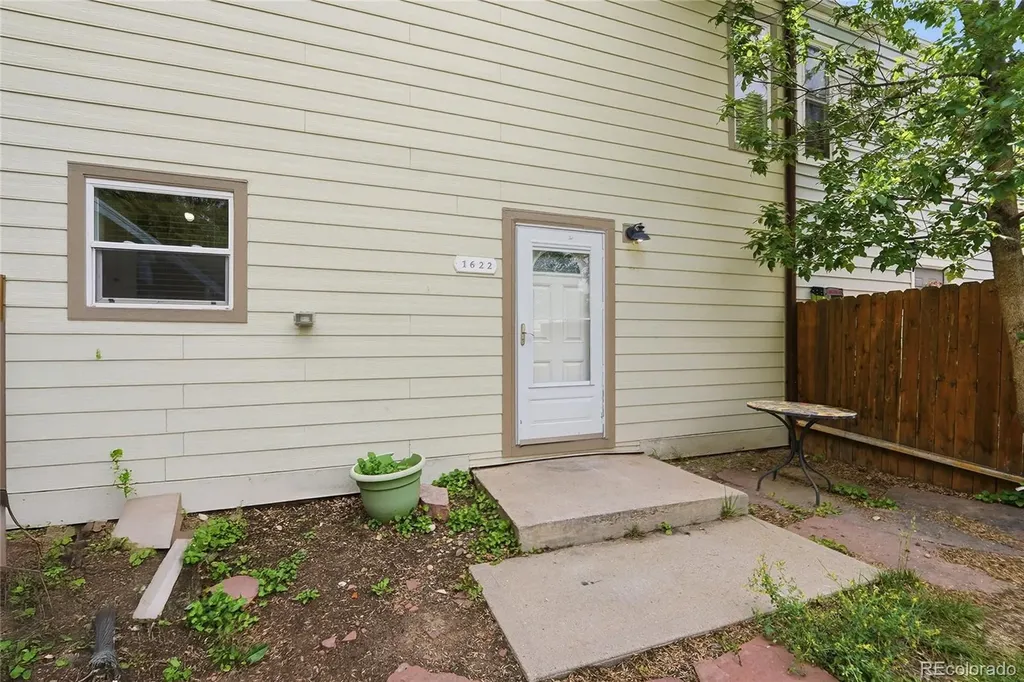 1622 Longbow Court Lafayette CO 80026