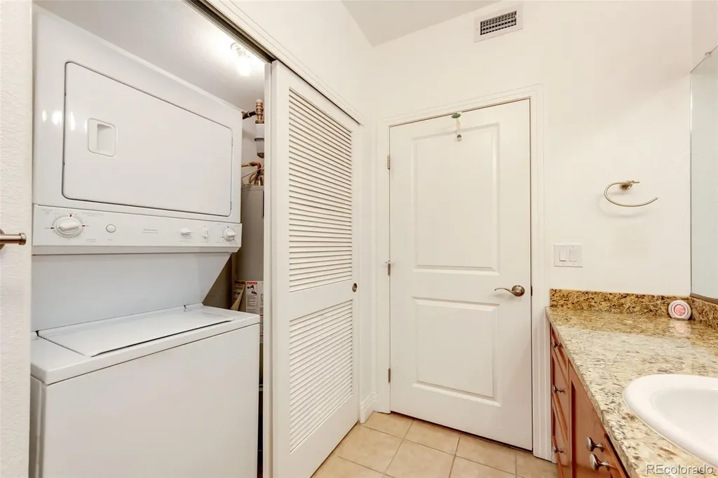 9059 E Panorama Circle Englewood CO 80112