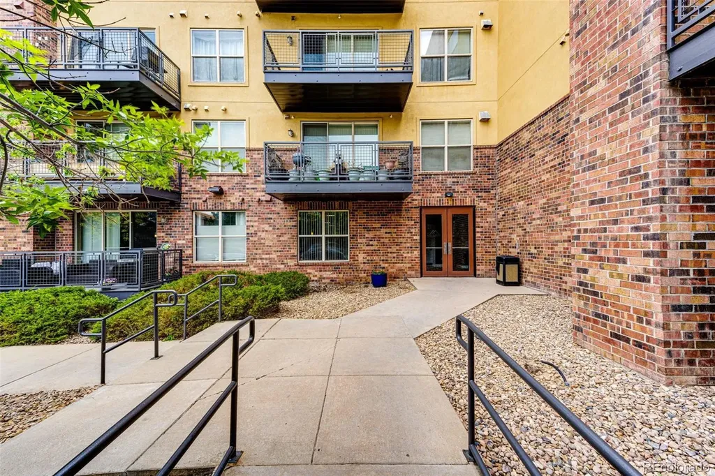 9059 E Panorama Circle Englewood CO 80112