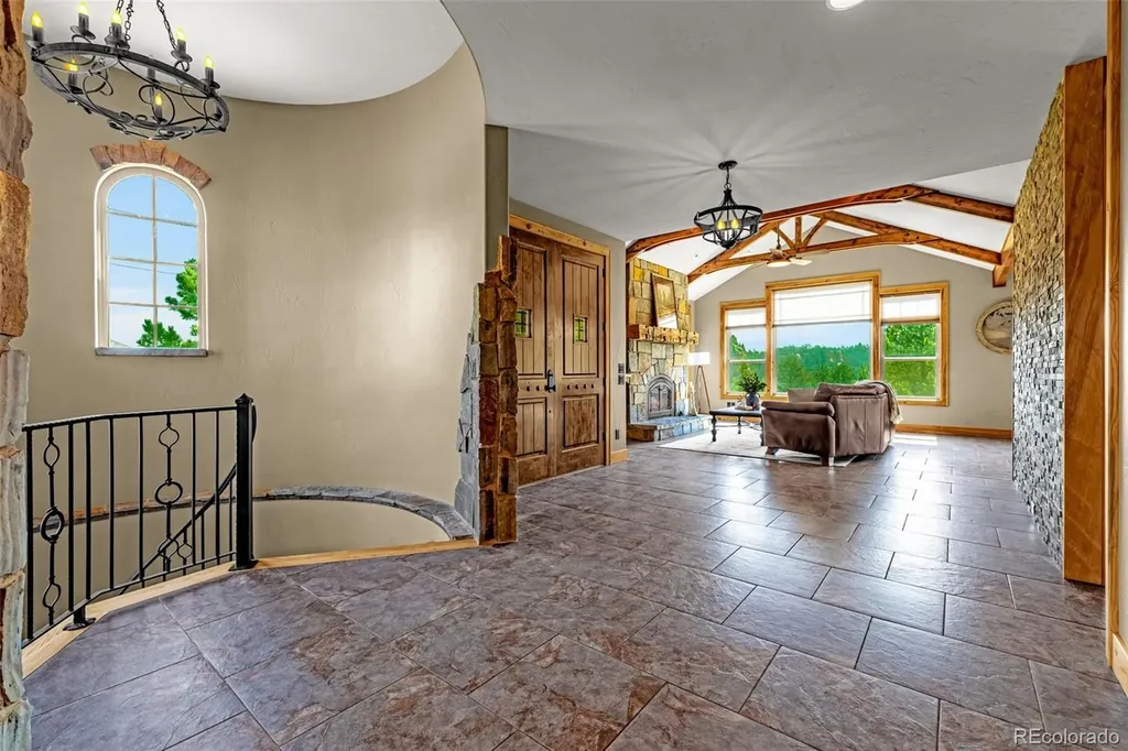 5596 Osage Way Larkspur CO 80118