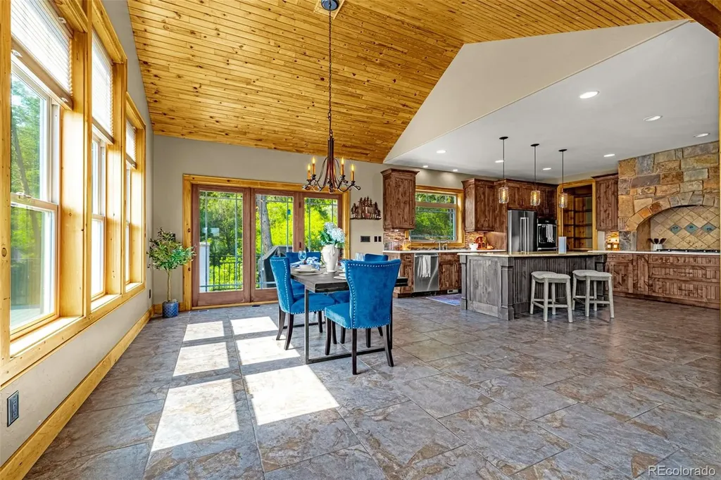 5596 Osage Way Larkspur CO 80118