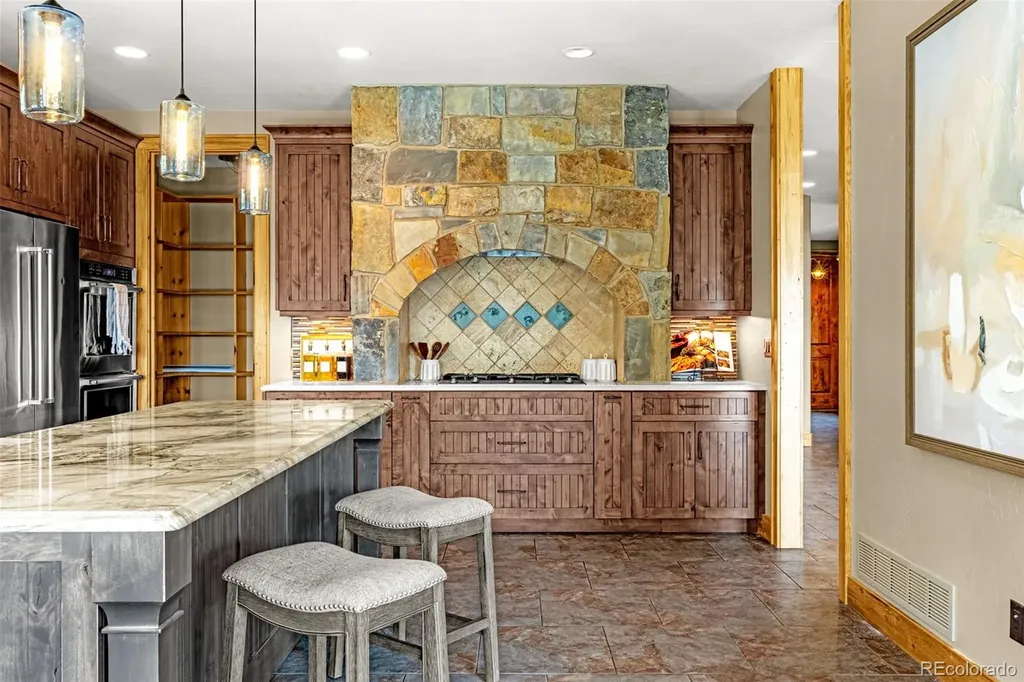 5596 Osage Way Larkspur CO 80118