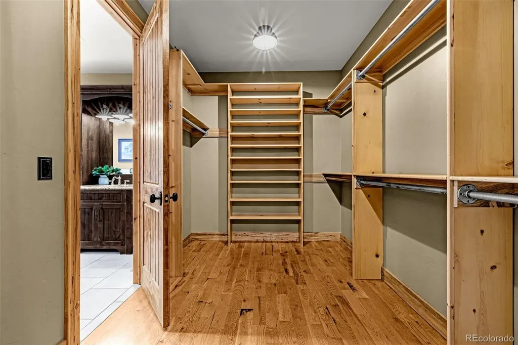 5596 Osage Way Larkspur CO 80118