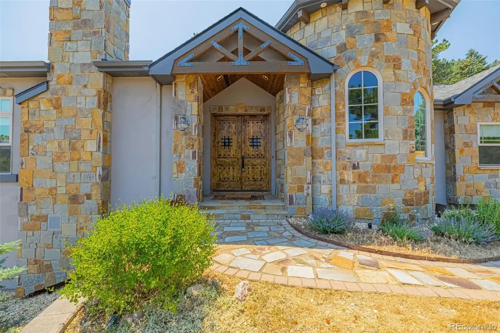 5596 Osage Way Larkspur CO 80118
