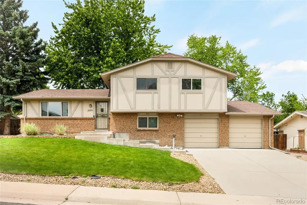 8225 Yarrow Street Arvada CO 80005